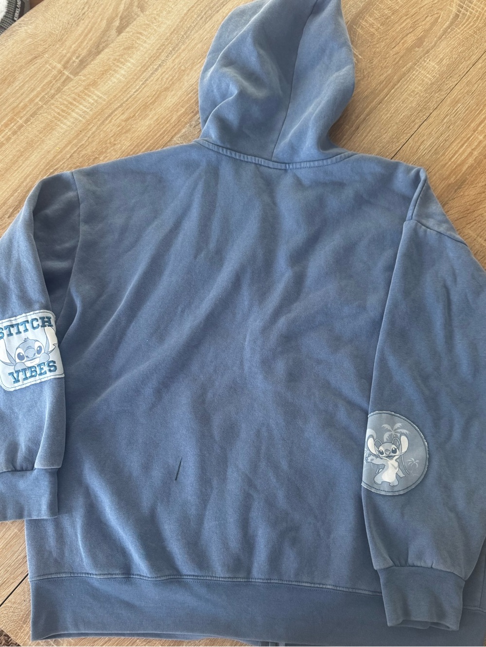 Disney Stitch Ohana Blue Zip Hoodie XL Freeze Fleece Graphic Sweatshirt - Picture 2 of 6
